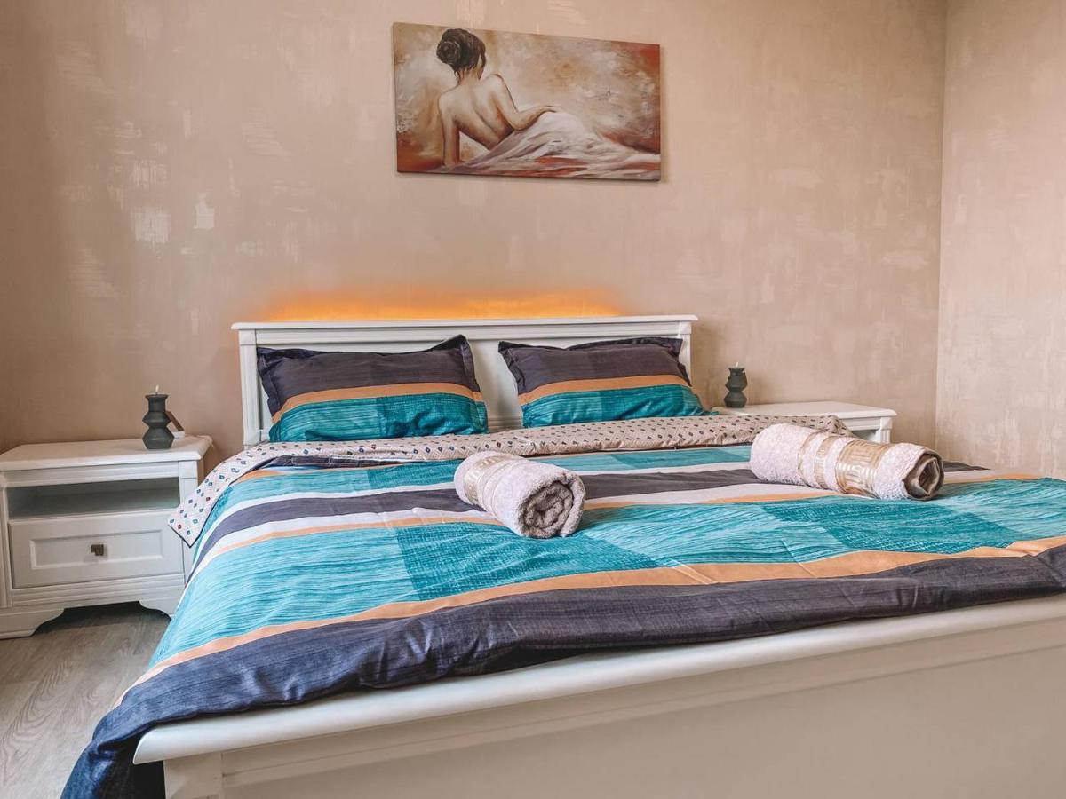 Luxury Sky Apartment Κισινάου Εξωτερικό φωτογραφία