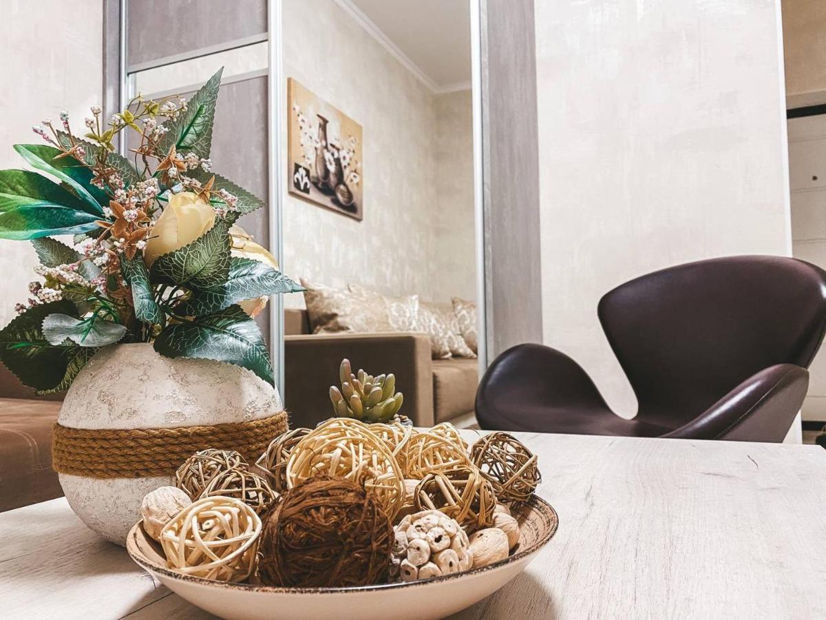 Luxury Sky Apartment Κισινάου Εξωτερικό φωτογραφία