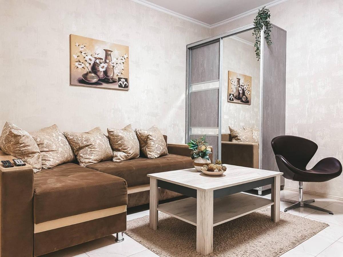Luxury Sky Apartment Κισινάου Εξωτερικό φωτογραφία